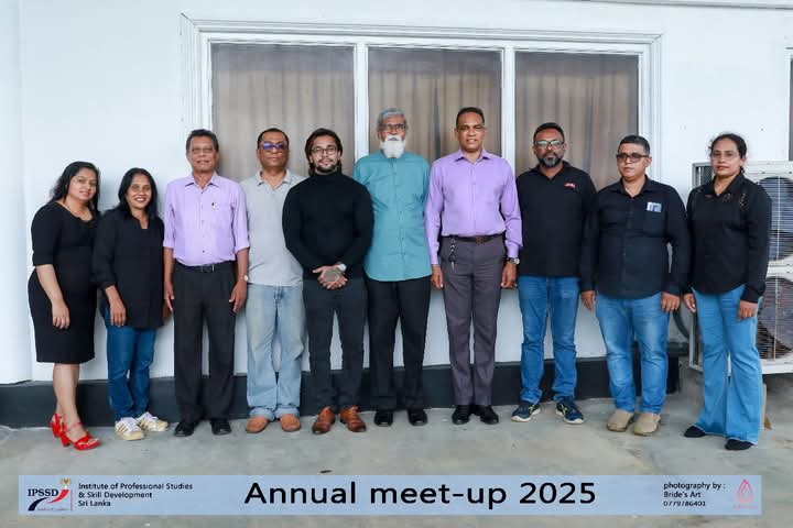 PHOTO-2025-10-08-16-13-46