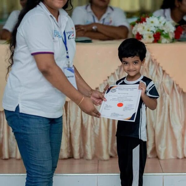 WhatsApp Image 2025-10-08 at 16.15.35