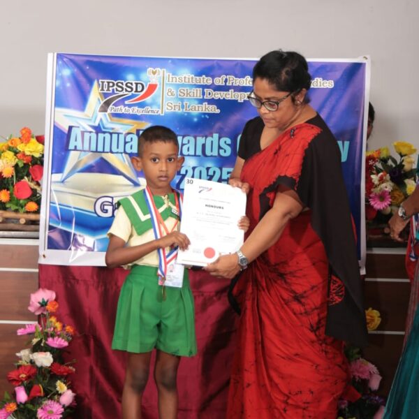 WhatsApp Image 2025-10-08 at 16.17.11 (1)