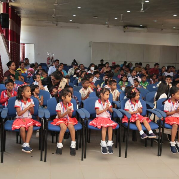 WhatsApp Image 2025-10-08 at 16.17.11